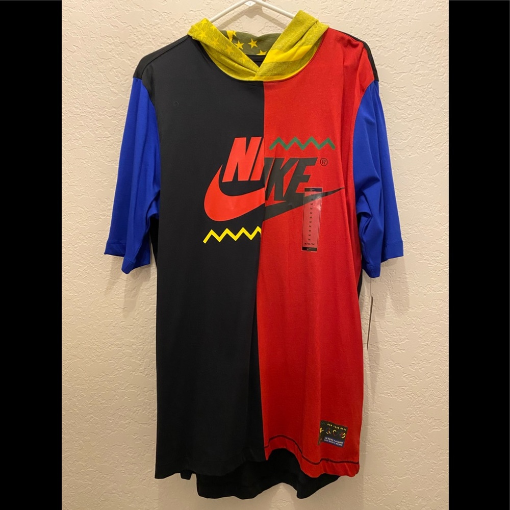 Nike Men’s T-shirt